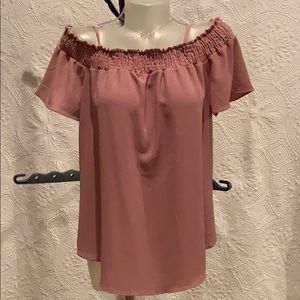Women’s off shoulder blouse size L